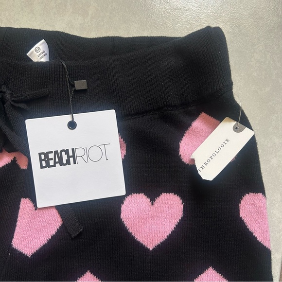 Beach Riot Balboa Hearts shorts - Picture 4 of 9